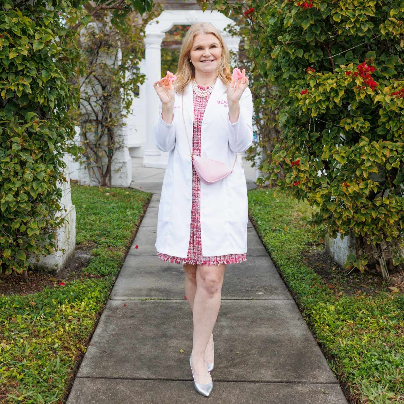 Dr. Katie Kennedy, MD leading a personalized facial and airway muscle strengthening session — expert guidance using the Triangle and Butterfly Tools for lift, breathing, and jaw relief.